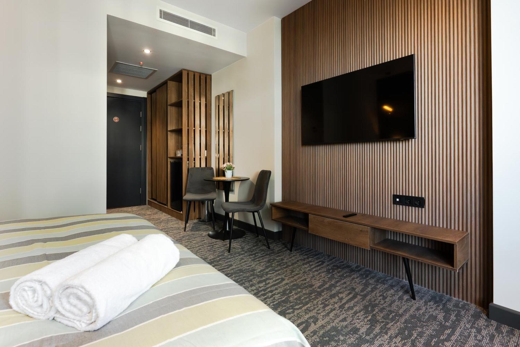 Nova Luxe Hotel & Residences Batumi Exterior photo