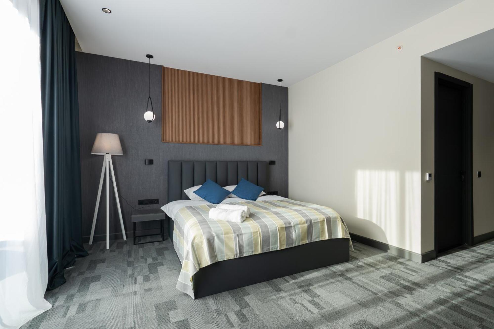 Nova Luxe Hotel & Residences Batumi Exterior photo