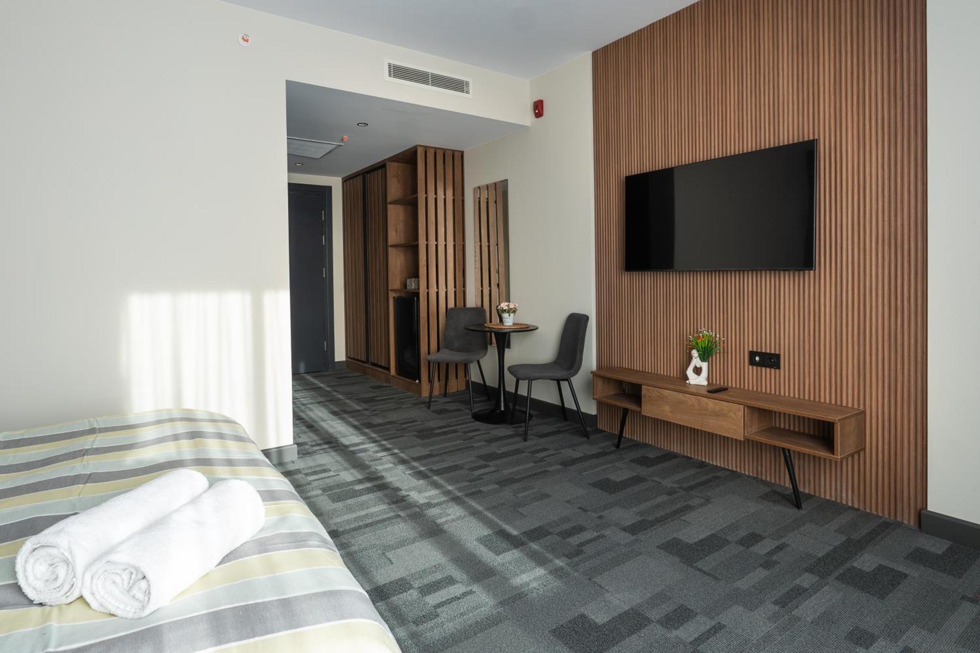 Nova Luxe Hotel & Residences Batumi Exterior photo