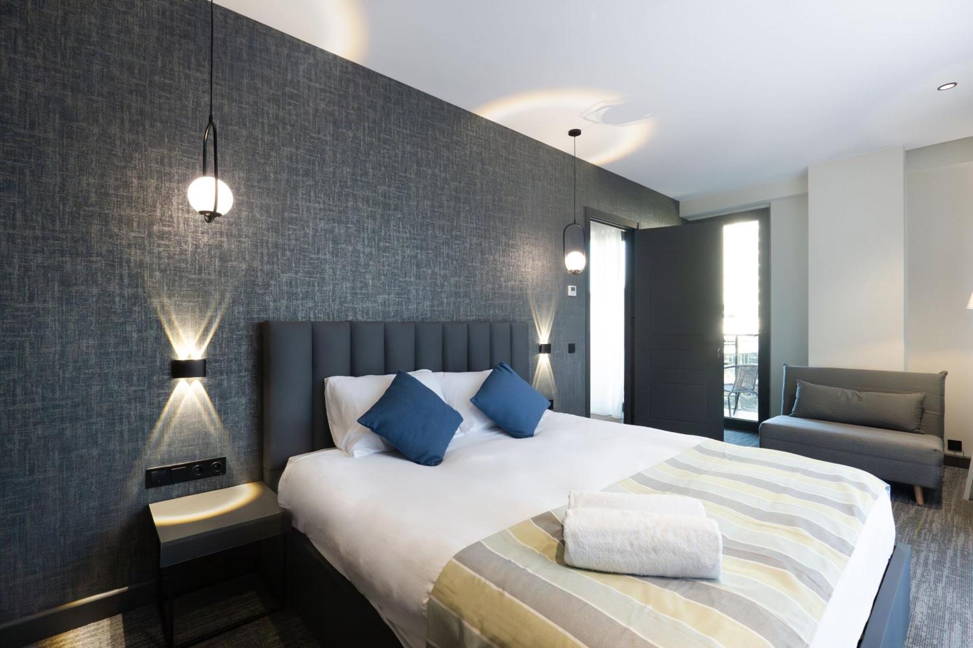 Nova Luxe Hotel & Residences Batumi Room photo