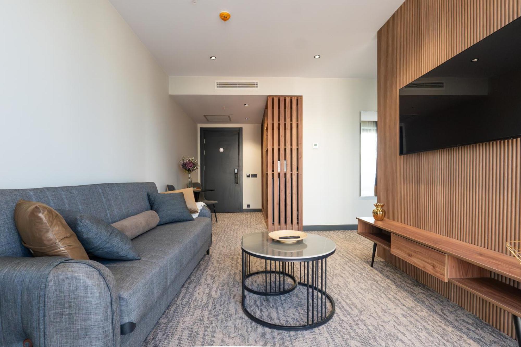 Nova Luxe Hotel & Residences Batumi Exterior photo